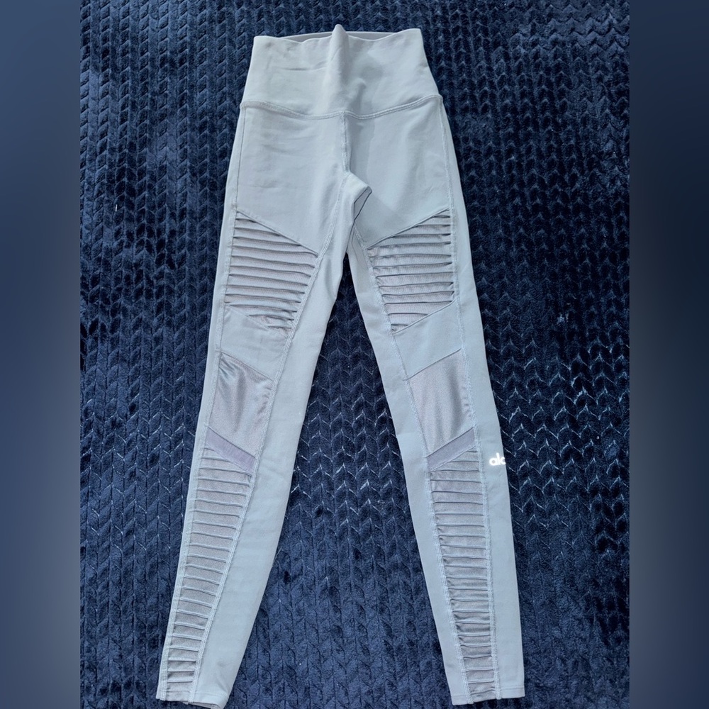 Alo Yoga Women’s‎ Gray High Waist Moto Leggings Size Small
